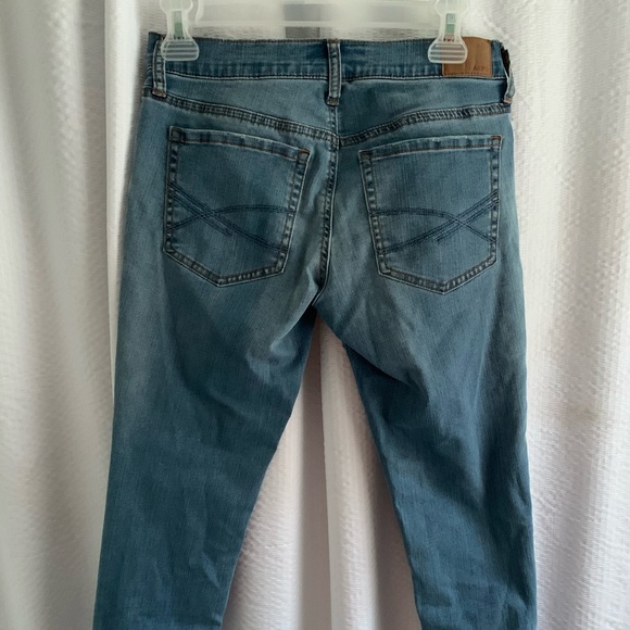 Aeropostale cropped jeans - Picture 3 of 3